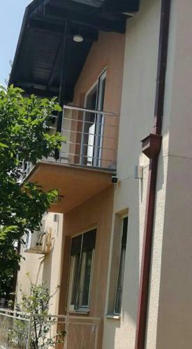 Magnolia Apartment