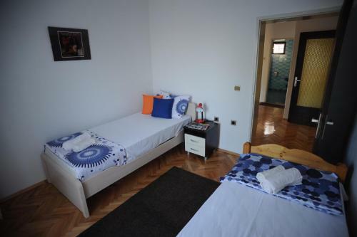 Ani Apartment 1