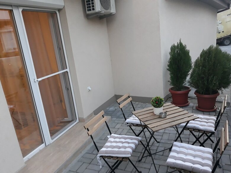 Hostal Vila & Apartments Matea