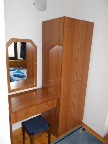 Hostal Vila Damaja-pelister