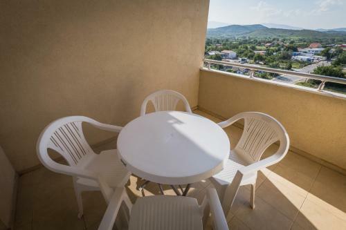Merace Apartments
