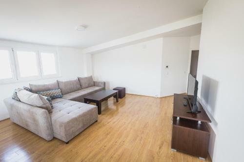 Merace Apartments