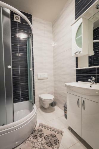 Merace Apartments