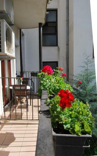 Hostal Vila Delfin