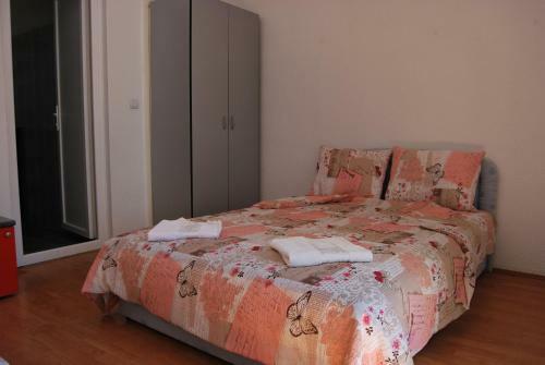 Hostal Vila Delfin