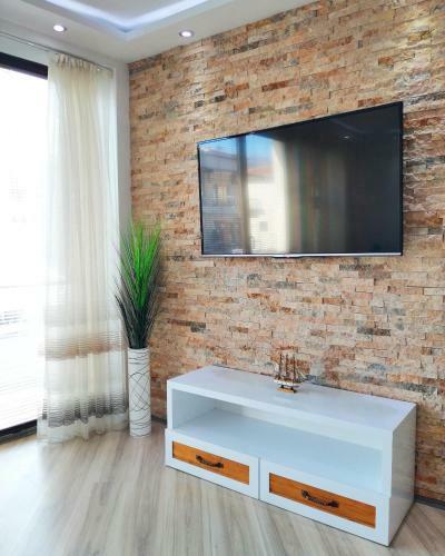 Ana's Apartments