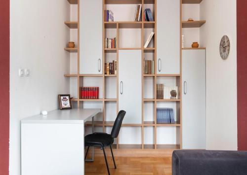 ? Dream & Smile ? Apartment ?