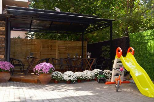 Hostal Ara