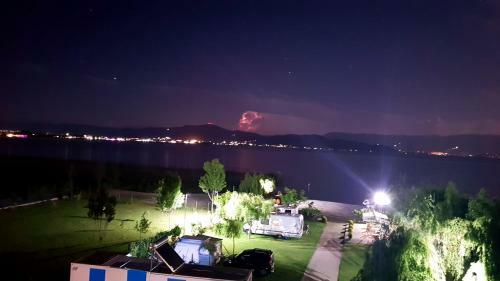 Sunrise Hotel & Camping