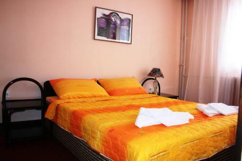 Hotel Slavija, Popova Sapka