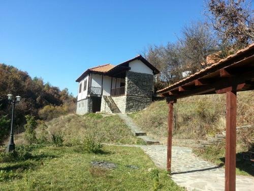 Hostel Trnovski Vetar