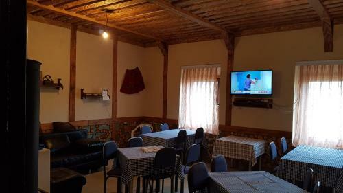 Hostel Trnovski Vetar