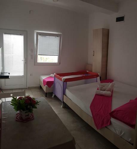 Apartments Villa Naumovi
