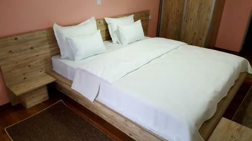 Aparthotel Moderna Apartments Spa And Restaurant
