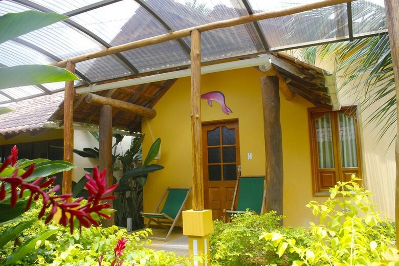 Hotel Caba�as Yakuruna