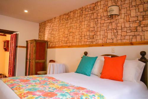 Hotel Cacique Real