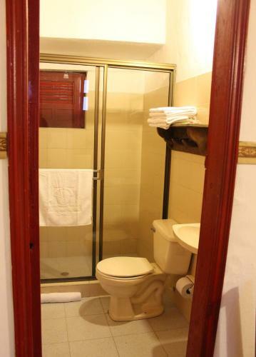 Hotel Cacique Real