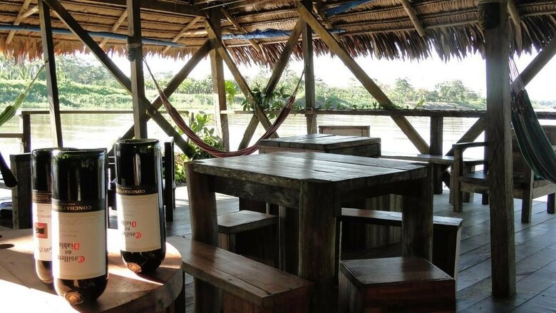 Hotel Caba�a Flotante Kurupira