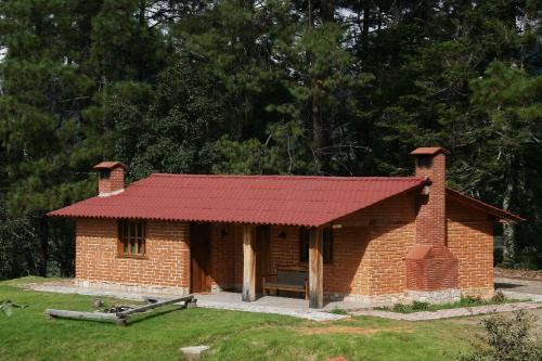 Centro Ecotur�stico Caba�as Never�a