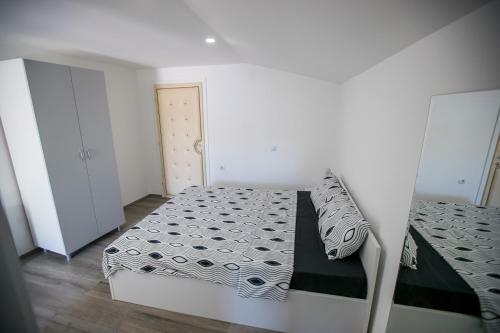 View Topia Apartments
