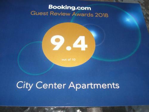 Hostal City Center Apartments
