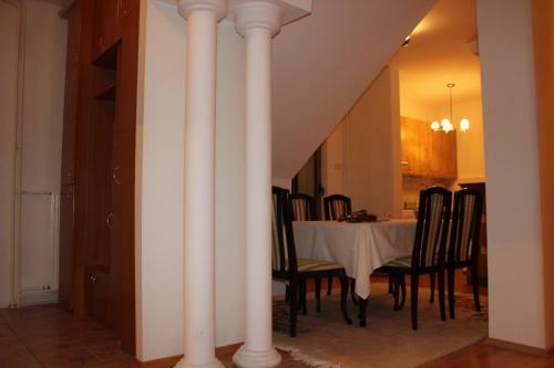 Bed & Breakfast Spacious Lux House With Garden