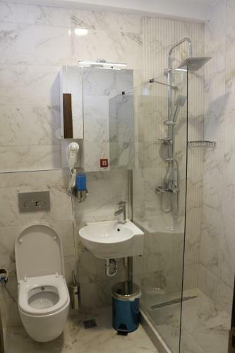 Aen Hotel