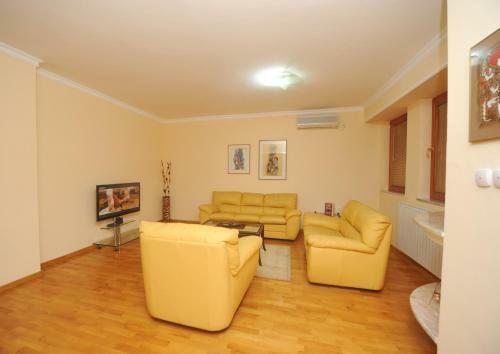 Exclusive Central Apartments