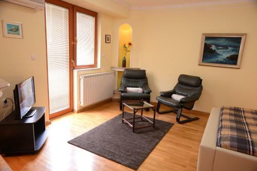 Exclusive Central Apartments