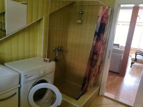 Hostal Jovevi Apartments