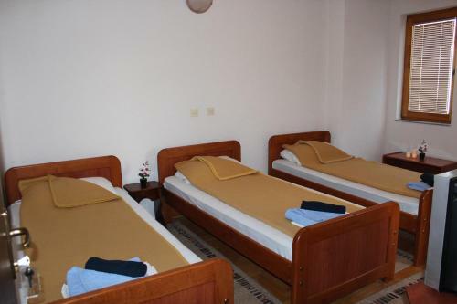Elbini Apartments