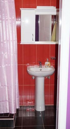Hostel Restoran Slon
