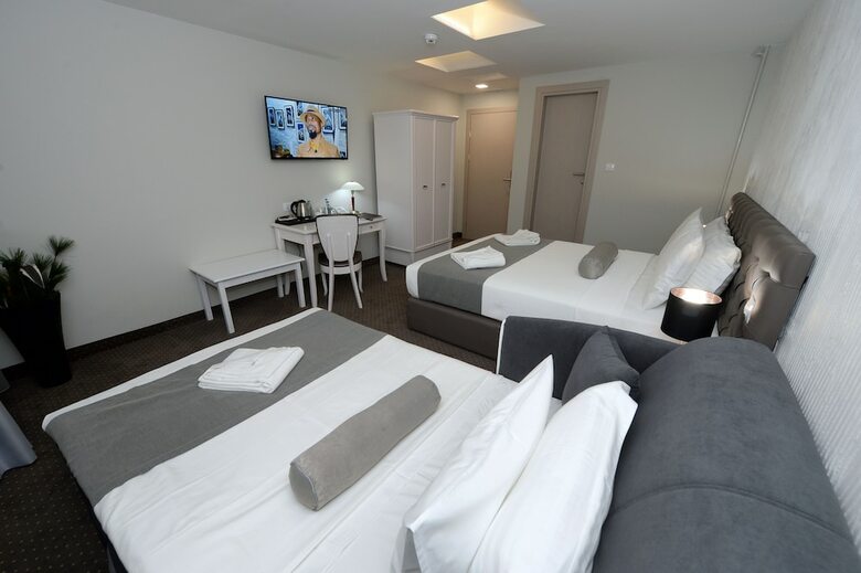 Hotel Alexandar II