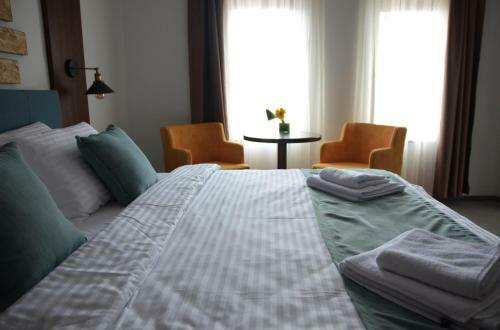 Hostal Villa Dvor