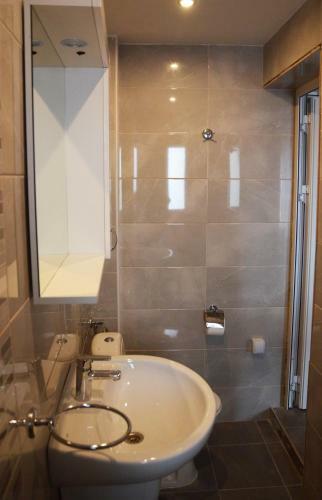 Hostal Villa Dvor