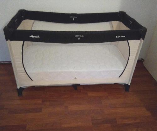 Two Bedroom Apartment Near Centre