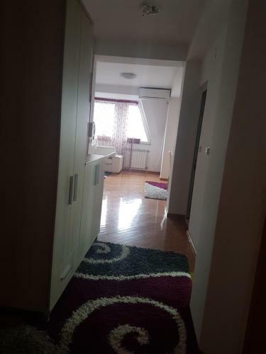 Popov Apartments