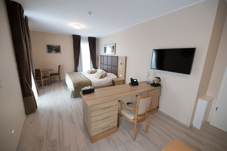 Gulliver Tower Hotel