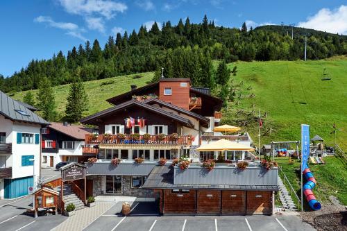 Familien & Sporthotel Turna Malbun Superior