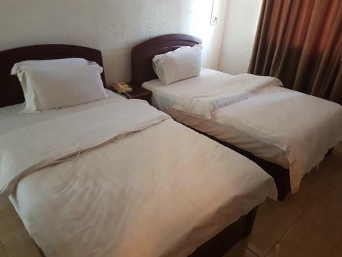 Royal Hotel