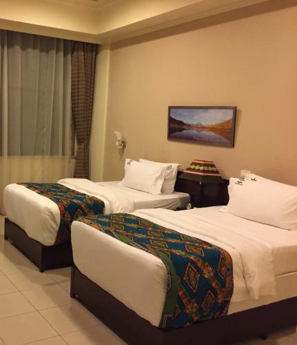 Royal Grand Hotel