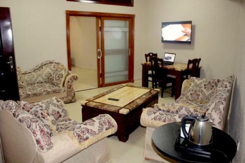 Corina Hotel