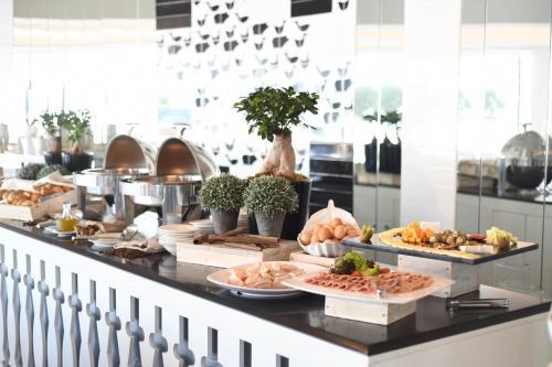 Miramar Hotel Resort And Spa