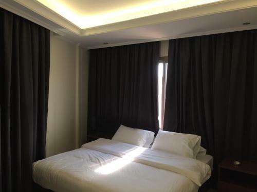 Aphrodite Hotel