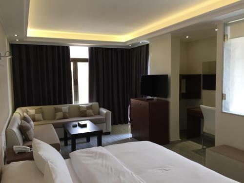 Aphrodite Hotel