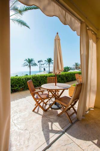 Hotel Ocean Blue Beach Resort Jbeil