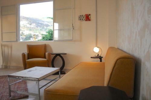 Modern Hotel