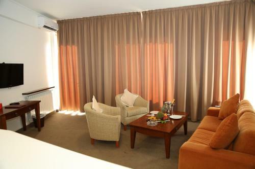 Douma Hotel
