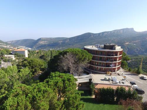Douma Hotel