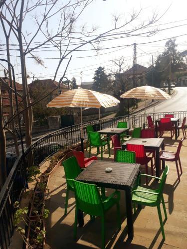 Motel Suiteness Deir El Qamar